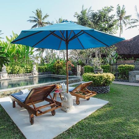 Kishi-Kishi Artvilla Blahbatu Ngoại thất bức ảnh
