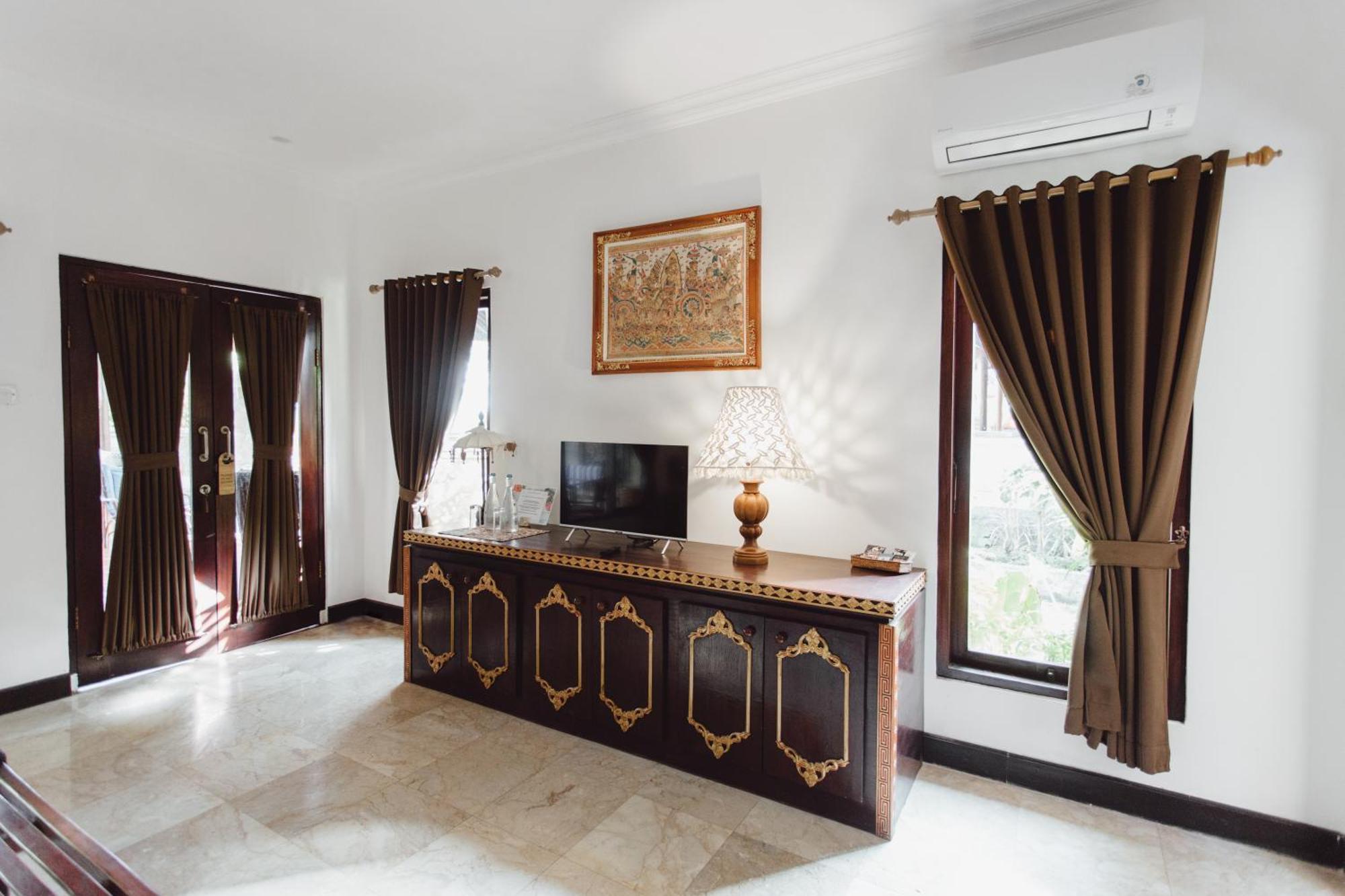 Kishi-Kishi Artvilla Blahbatu Ngoại thất bức ảnh