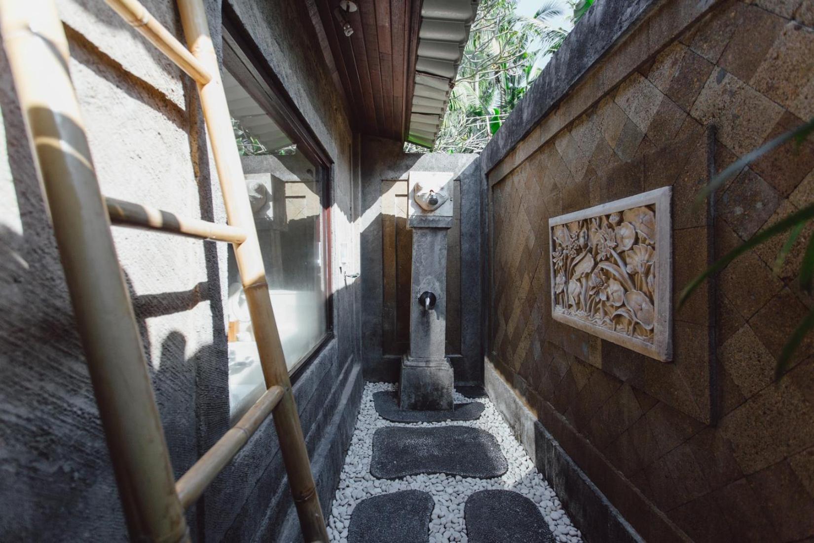 Kishi-Kishi Artvilla Blahbatu Ngoại thất bức ảnh
